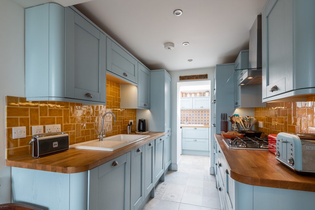 9. Kitchen Fife SPC, Properties for sale to let in Fife